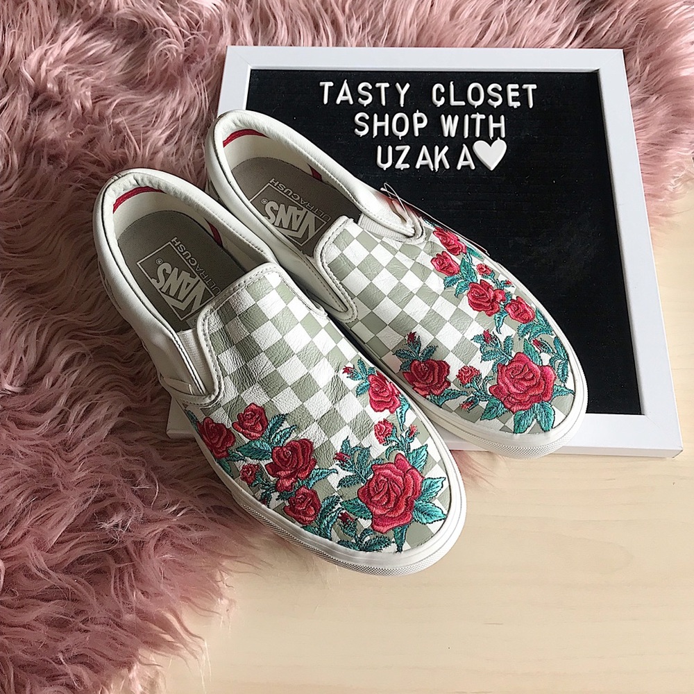 Vans checked slip on with rose embroidery - Picture 3 of 4